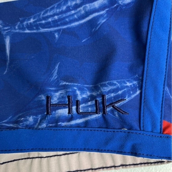 Huk Performance Fishing KC Scott Blue Marlin Board Shorts Flag Patriotic Men 30 - Picture 6 of 14